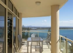 Northpoint Luxury Waterfront Apartments - Accommodation Gladstone